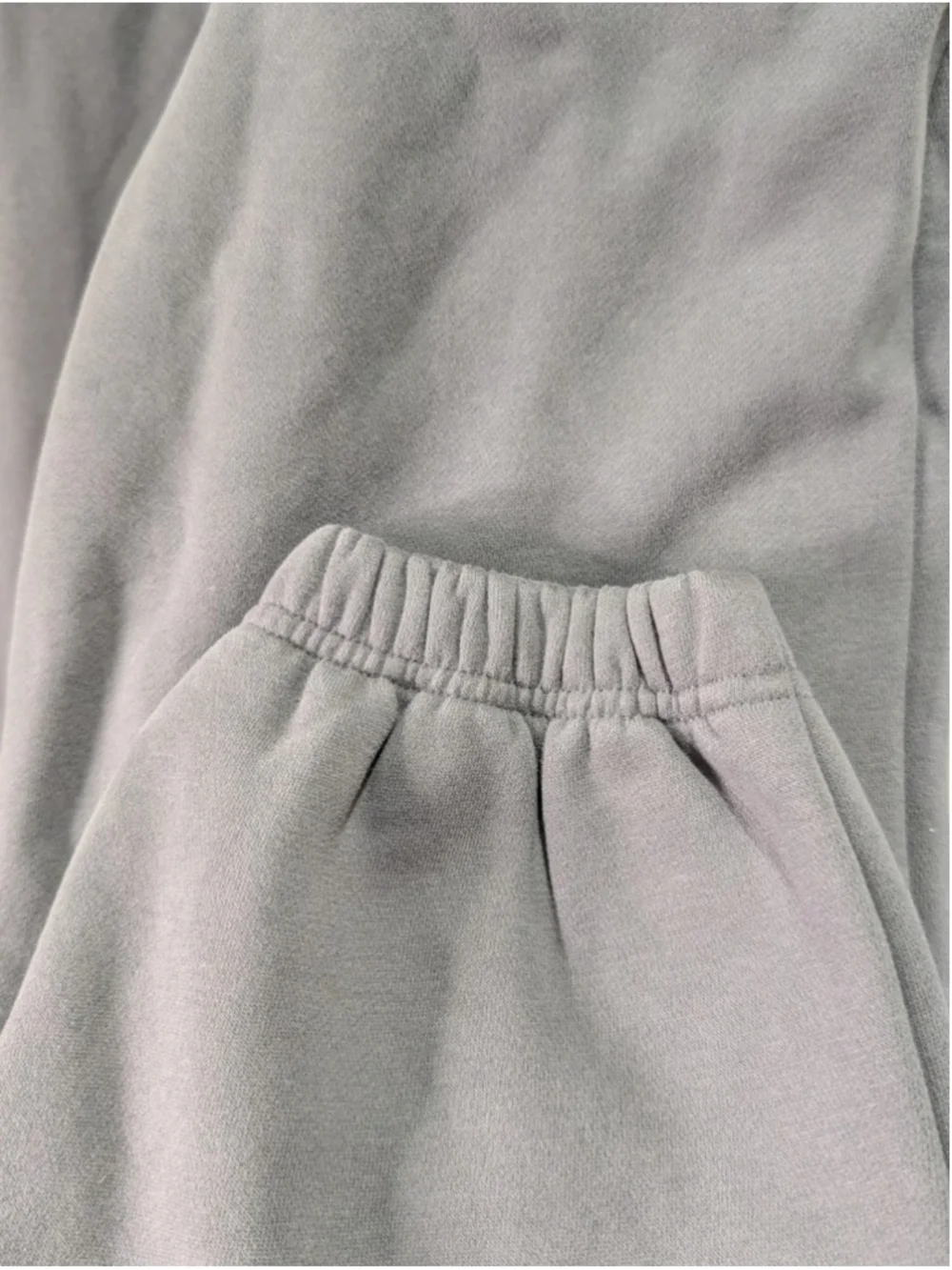 NWT Comfrt Cloud Kids Sweatpants M Medium Wolf Gray Fleece Cozy Jogger Pants